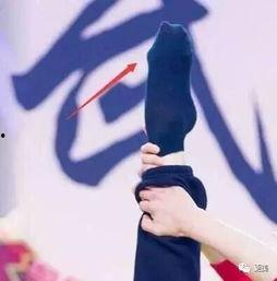 哪些明星是大脚骨,盘点那些拥有独特足型的璀璨星辉